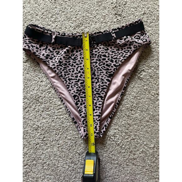Victoria Secret Wild Wanderer High Waisted Belted Bikini Bottom Leopard Size M - Picture 3 of 7